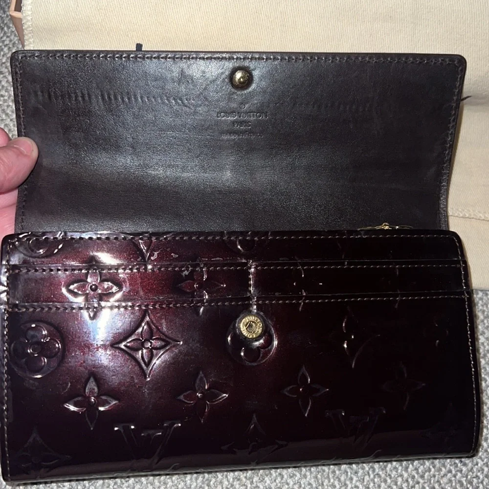 Louis Vuitton authentic louis